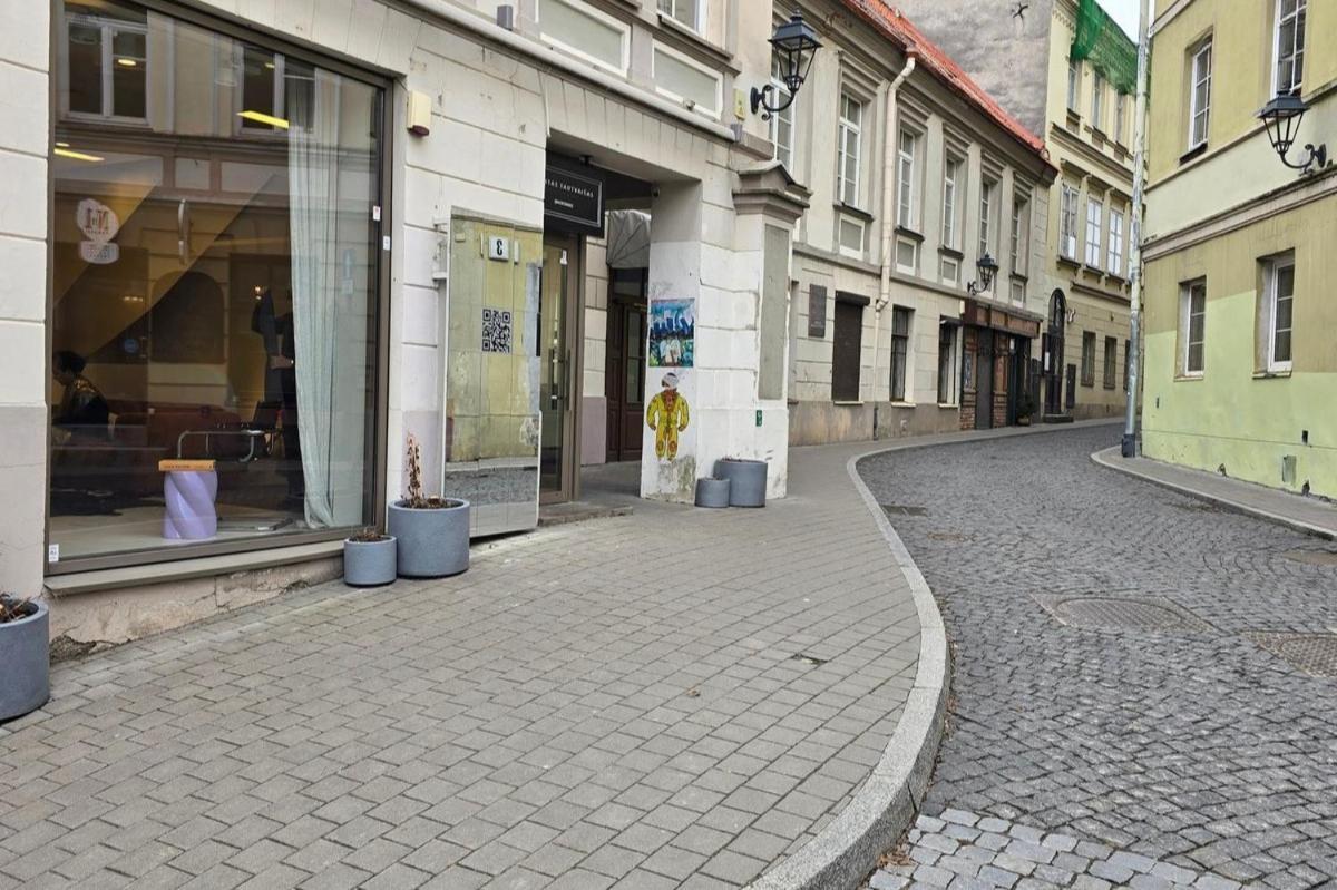 Town Hall Square Apartments Вильнюс Экстерьер фото
